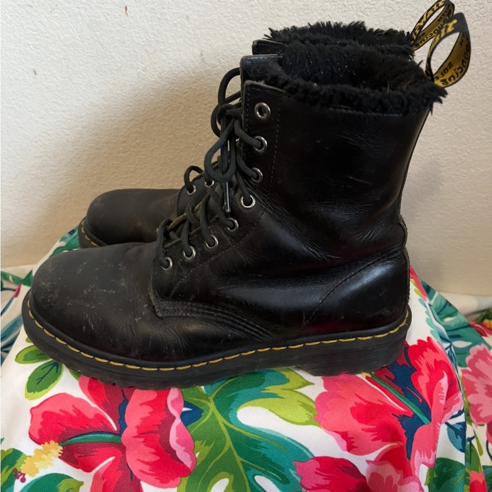 Dr Martens 1460 Serena Faux Fur Lined Lace Up Boots. Size 10